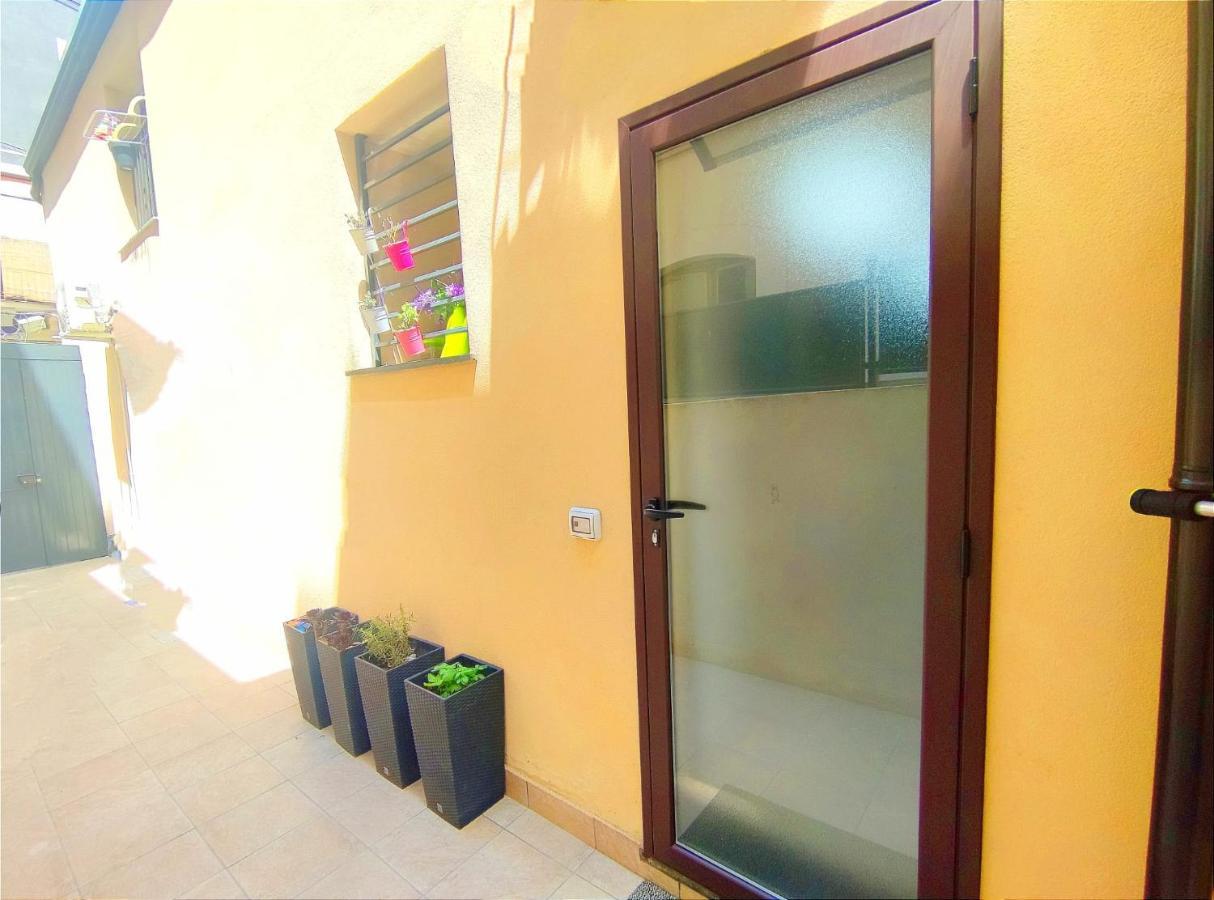 U Futtinu House Apartment Catania Bagian luar foto